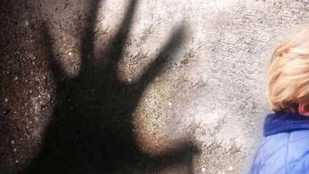Maltrattamenti all'asilo, arrestate due maestre di Bari