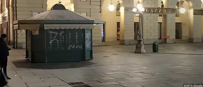 Torino: furgone contro edicola di Piazza Castello. Un morto