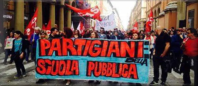 Raccolta delle firme per il referendum della Scuola Pubblica