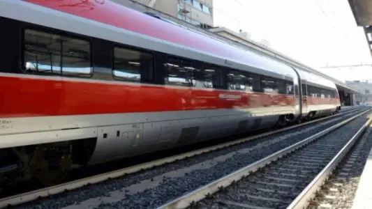 Milano, 19enne travolta dal Frecciarossa diretto a Napoli