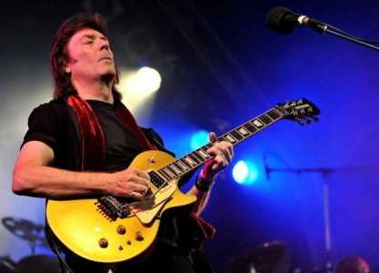 Steve Hackett: parte da Forte dei Marmi il tour italiano dello storico chitarrista dei Genesis