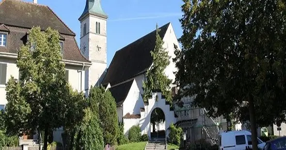 Polemica in Svizzera: alunni musulmani esentati dalla stretta di mano con l'insegnante