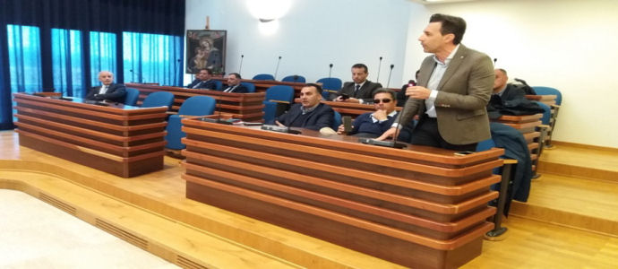 Il consiglio provinciale approva sette punti all'ordine del giorno