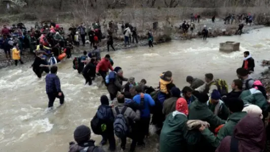 Migranti, Commissione Ue: "Ricollocare 6mila persone al mese"