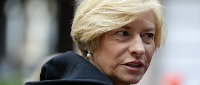 Ministro Pinotti: «No a intervento militare in Libia»