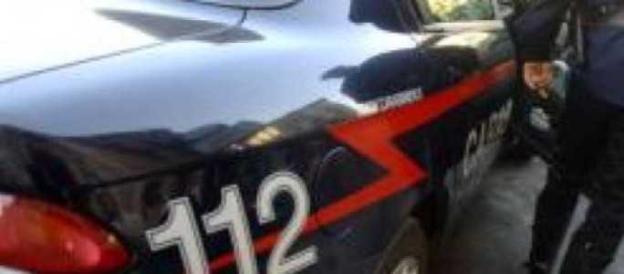 Mantova, coppia suicida in auto