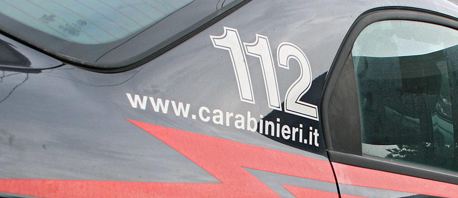 Napoli, 35enne accoltellato in strada muore in ospedale