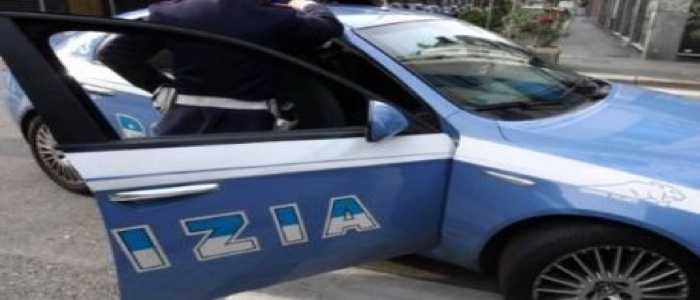 Roma, affittacamere zona Garbatella tenta di violentare una turista canadese: denunciato