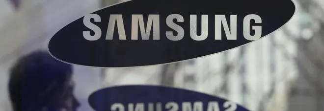 Samsung produrrà 5 milioni di Galaxy S7: il nuovo smartphone potrebbe avere uno scanner della retina