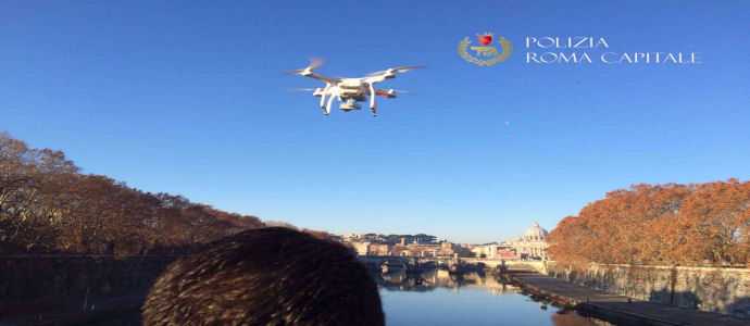 Allarme drone sul Vaticano, Vigili fermano due stranieri [Foto]