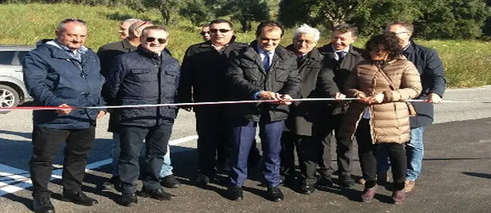 Aperto al traffico lo sulla strada provinciale 53 Squillace-Madonna del ponte [Foto]