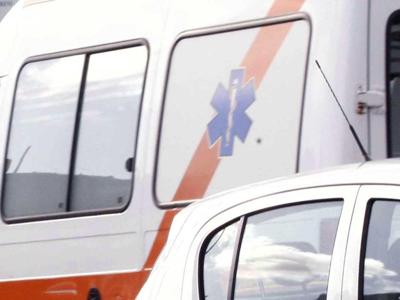 Scontro tra auto a Nuoro, morti mamma e bimbo di 15 mesi