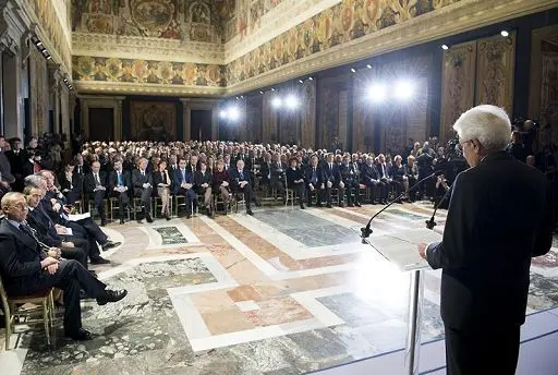 Banche, Mattarella chiede di tutelare i risparmiatori e accertare le responsabilità