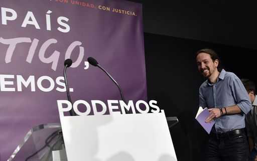 Socialisti e Podemos contro Rajoy: mai con lui premier. Iglesias: "E' tempo di compromesso storico"