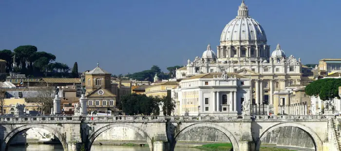 Giubileo, divieto di sorvolo su Roma: scattano le misure di sicurezza