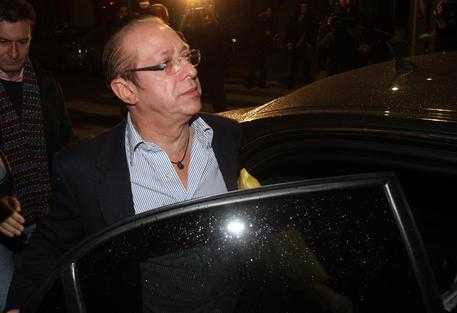 Vatileaks 2, Paolo Berlusconi indagato: non avrebbe denunciato i ricatti della Chaoqui