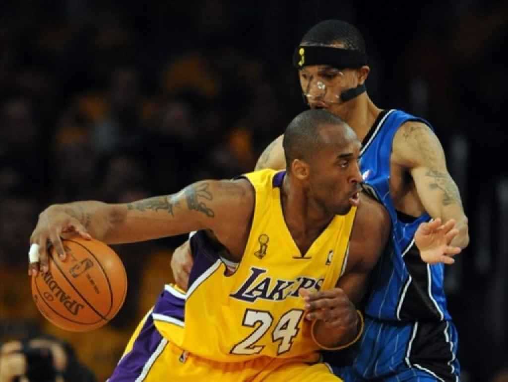 Basket: la star Nba Kobe Bryant annuncia ritiro alla fine della stagione