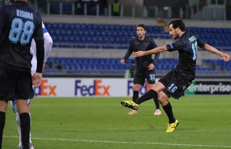 Europa League: Lazio vince e passa, Fiorentina pari a Basilea, Napoli batte i belgi del Brugge