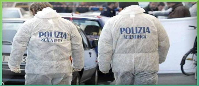 Criminalita': 13 colpi pistola contro negozio a Reggio Calabria