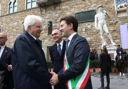 Firenze, Mattarella: «Uniti contro il terrorismo, non ci piegheremo»