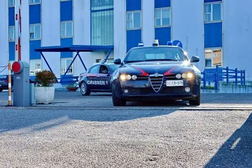 Funzionario del ministero sviluppo economico arrestato per concussione: soldi per i diplomi esteri