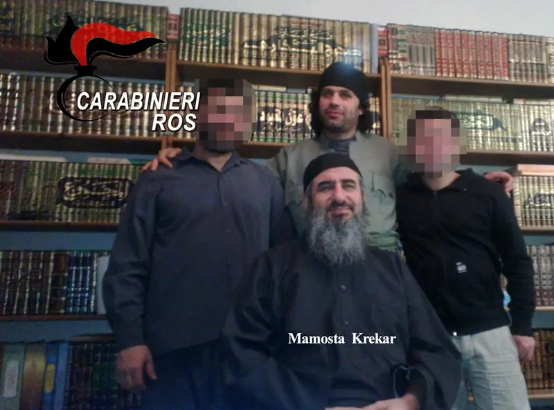 Blitz anti-terrorismo in Europa. Sgominata cellula di 17 jihadisti, pianificava attentati in Italia