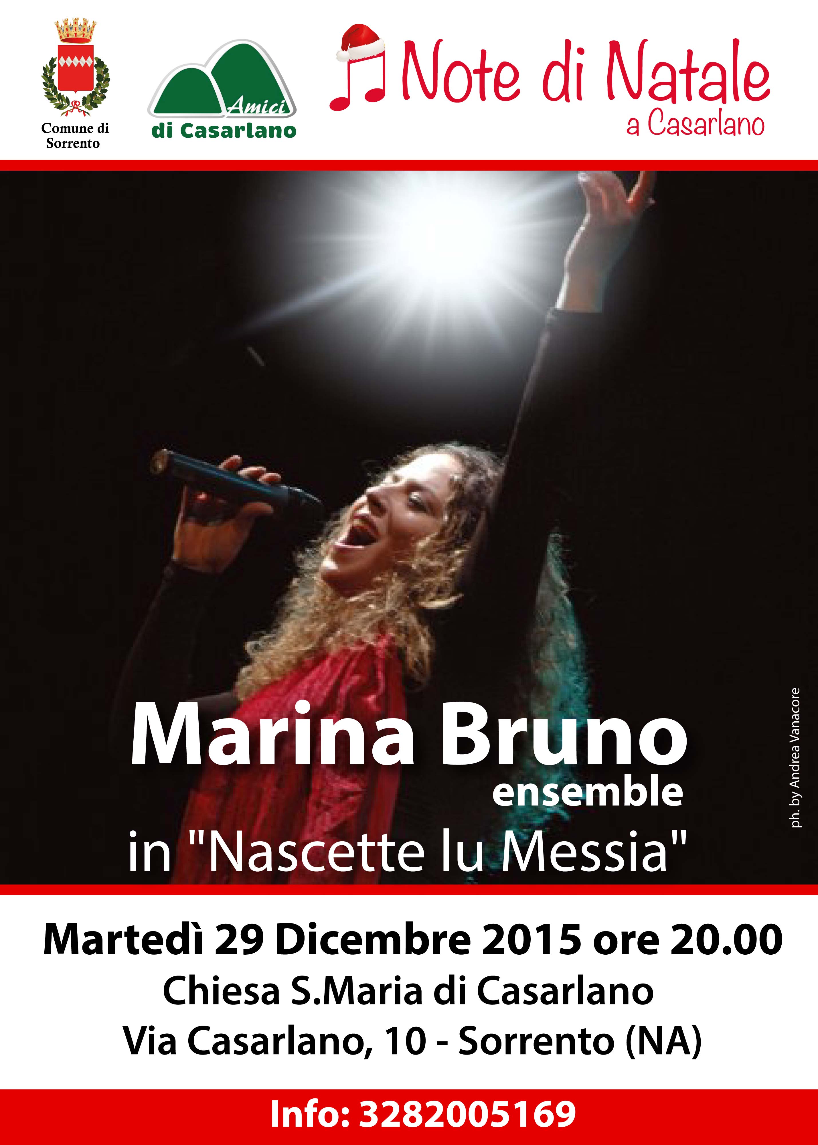 Marina Bruno ensemble in "Nascette lu Messia"