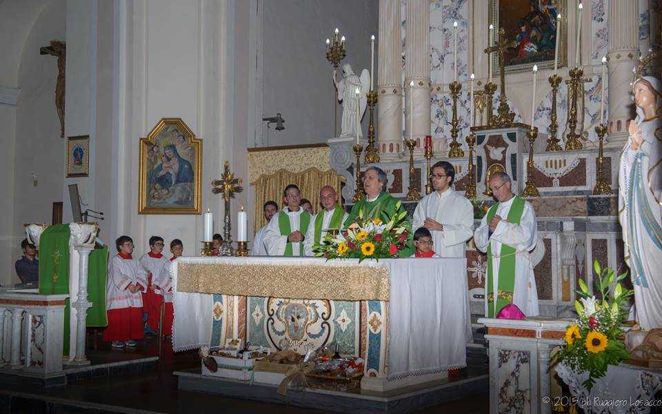 Mons. Francesco Savino inaugura la catechesi del Movimento Apostolico ad Oriolo [Foto]