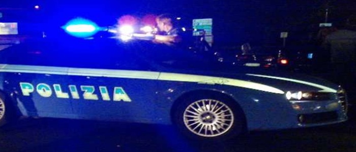 Bologna, studentessa denuncia violenza sessuale subita all'interno del bagno di un locale