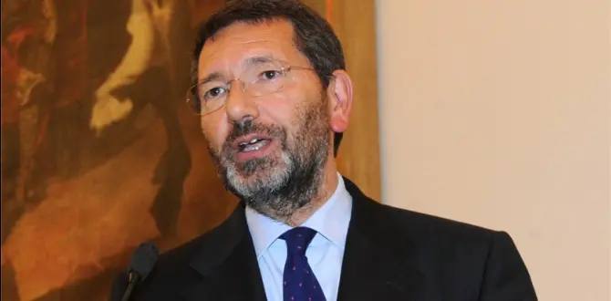 Roma, Renzi: "Se una città non funziona se ne prende atto". La replica di Marino