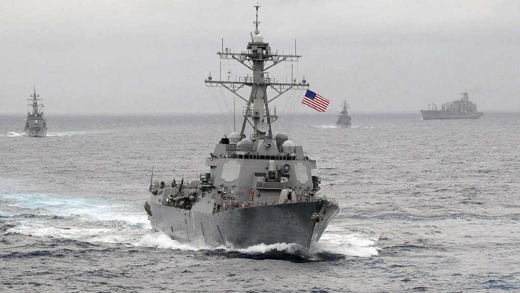 Isole contese: nave da guerra Usa nelle Spratly rivendicate dai cinesi. Ira di Pechino