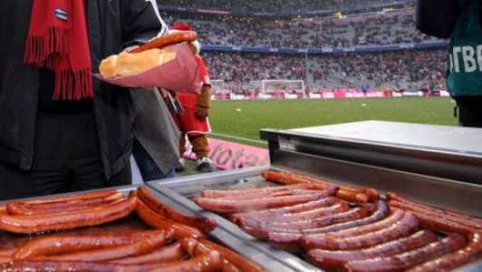 Oms: "Wurstel, bacon e carni rosse trattate sono cancerogeni"