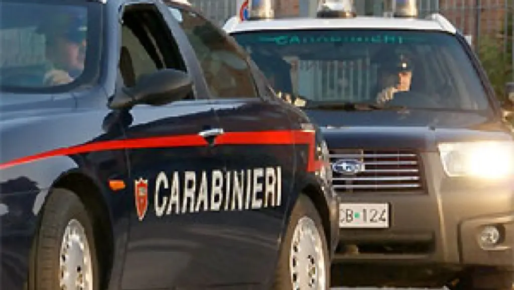 Cesena, uccide la moglie con 3 coltellate davanti ai figli piccoli