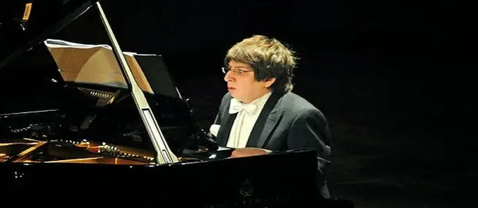L'artista di fama internazionale Ramin Bahrami  fa tappa a Lamezia Terme
