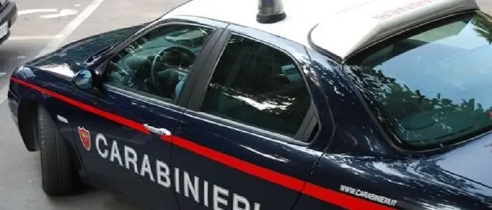 Incidente mortale a Napoli: scooter contro auto, muore 18enne