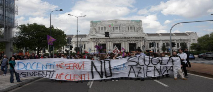 I docenti calabresi  esprimono solidarietà  al personale Ata