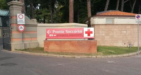 Meningite, ricoverata a Pisa bimba di 3 anni