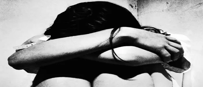 Catanzaro, diciottenne arrestato per stalking: perseguitava la sua ex di 14 anni