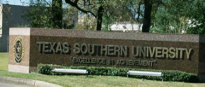 Sparatoria in un college in Texas