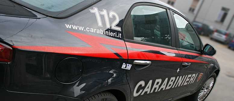 Inseguiti da Carabinieri su auto rubata, 4 arresti a Catanzaro