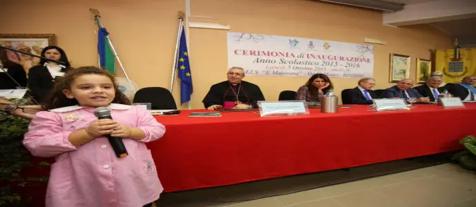 Oliverio e l'Assessore Roccisano a Rossano per inaugurare il nuovo anno scolastico [Foto]