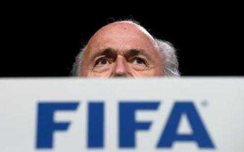Scandalo  Fifa, Blatter: "Non me ne vado, neanche se me lo chiedono gli sponsor"
