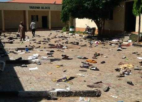 Nuova strage in Nigeria: 5 ragazzine kamikaze uccidono 10 persone a Maiduguri