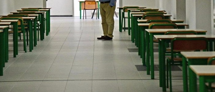 Monza: 16enne lasciato fuori dall'aula perchè gay