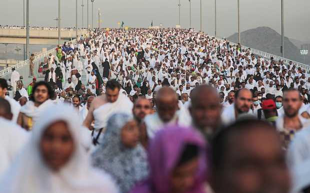 Pellegrinaggio di sangue alla Mecca, 717 morti nella calca