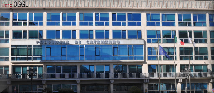 Seduta del consiglio provinciale (Cz): 24 i punti all'ordine del giorno