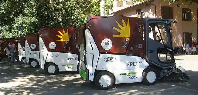 Rifiuti Roma, Marino: "Appena approvato in giunta il nuovo affidamento ad AMA"
