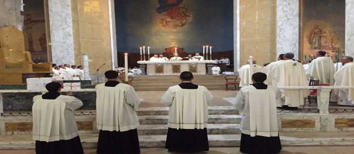 Mons. Vincenzo Bertolone, ha aperto ufficialmente l'anno pastorale diocesano 2015-2016