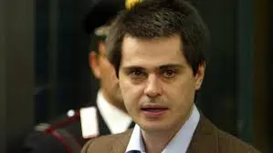 Scattone rinuncia alla cattedra: "Non sono più sereno"