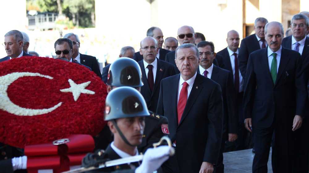 La Turchia tra crisi dell'AKP, sicurezza nazionale e le elezioni di novembre